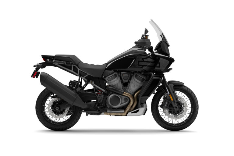 my25_ra1250s_vividblack_spoke