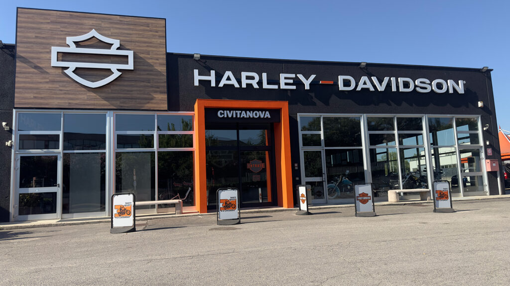 Harley Davidson Civitanova esterno