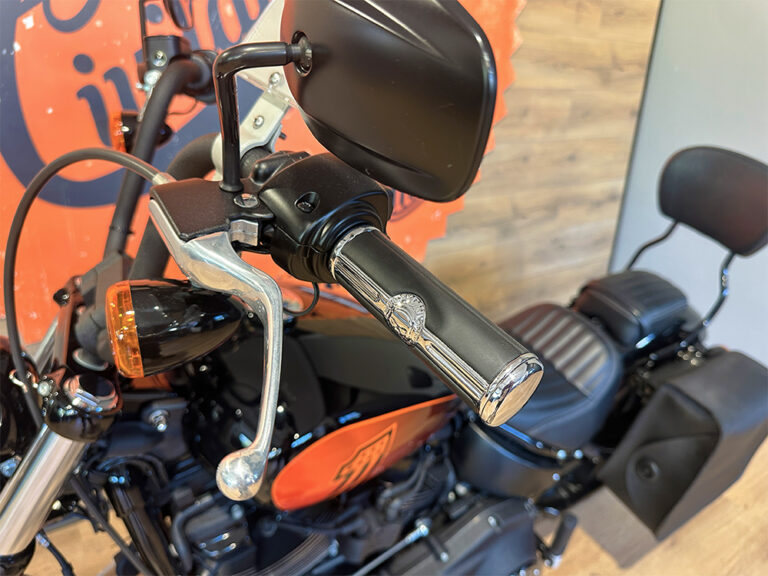 Harley-Davidson Street Bob 114 2023 usata – scarichi Vance & Hines Twin Slash – in vendita presso Harley-Davidson Civitanova
