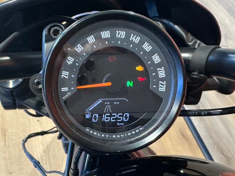 nightster-usato-2023-10