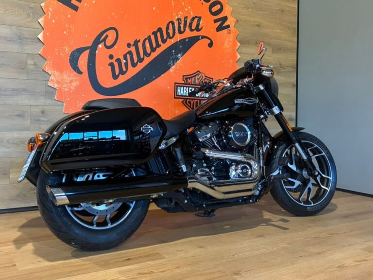 Harley-Davidson Sport Glide 2019 usata – Softail stock con valigie verniciate Vivid Black – Harley-Davidson Civitanova
