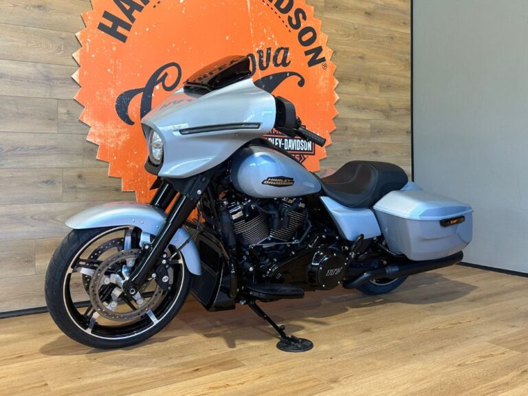 Harley-Davidson Street Glide 2024 usata – Touring stock come nuova con garanzia ufficiale – Harley-Davidson Civitanova 7