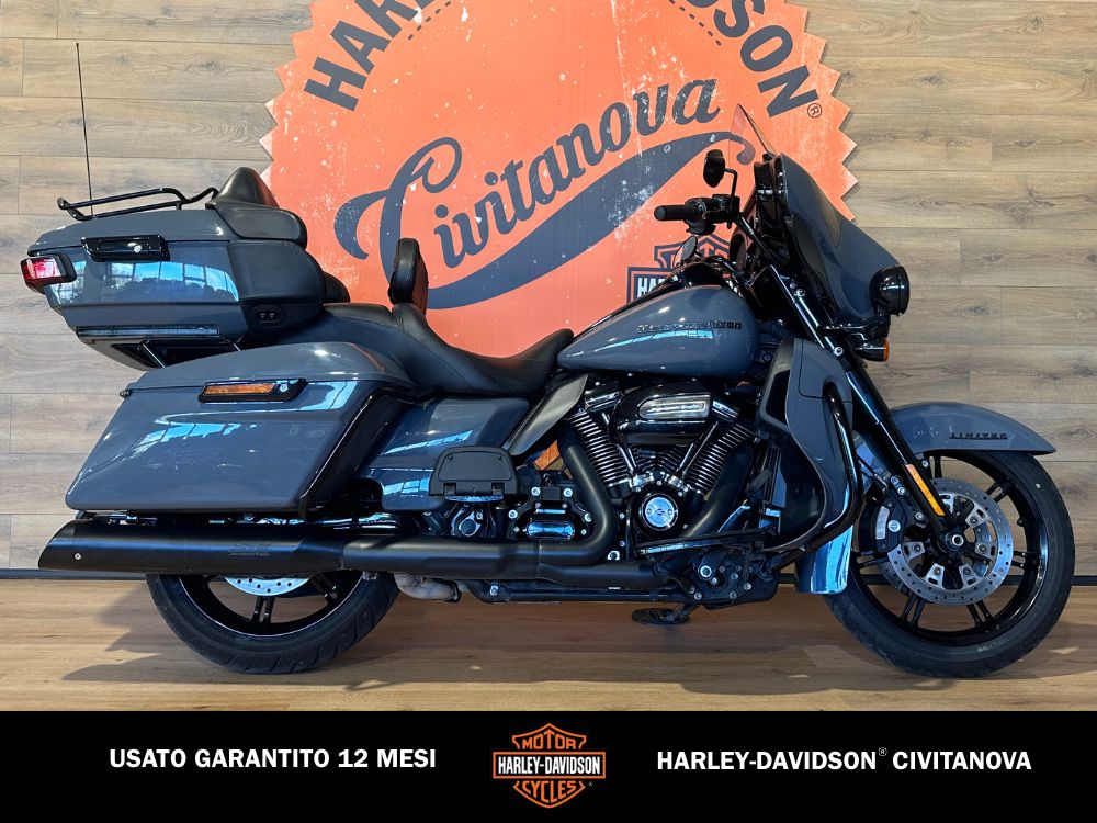 Harley-Davidson Ultra Limited 2022 usata – Touring con luci LED, Stage I Screamin’ Eagle – Harley-Davidson Civitanova